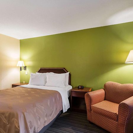 Quality Inn Alexandria Exterior photo